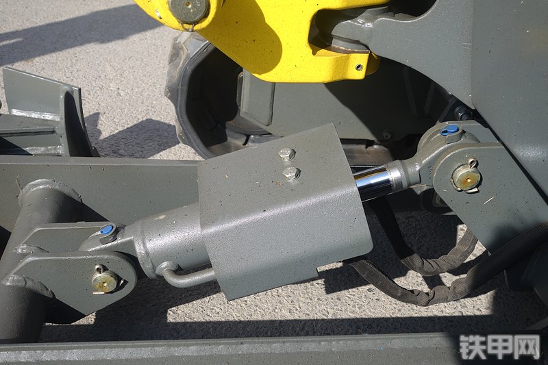 威克诺森EZ17挖掘机局部