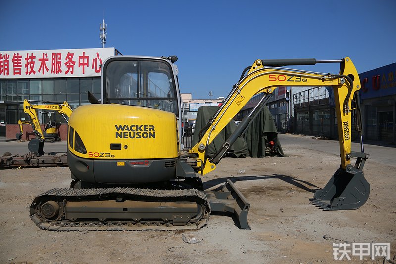 威克诺森50Z3挖掘机整机外观