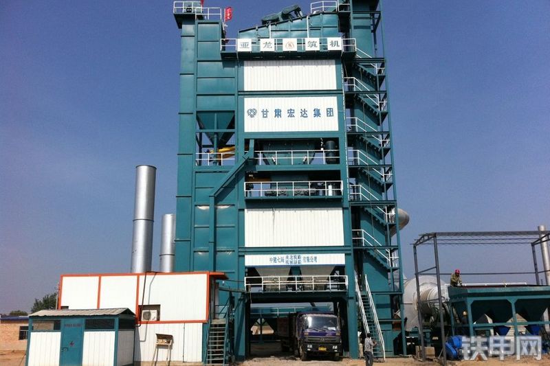 亚龙筑机HXB3000沥青搅拌站整机外观