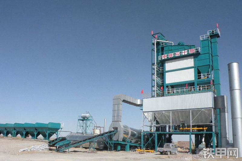 亚龙筑机HXB3000沥青搅拌站整机外观