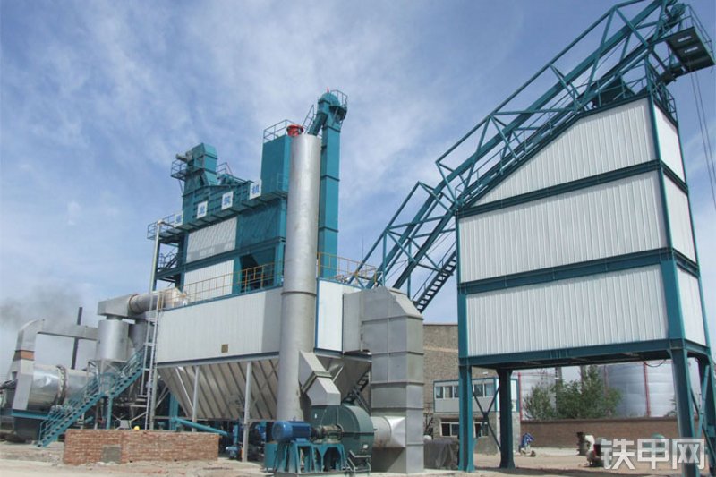 亚龙筑机LB4000沥青搅拌站整机外观