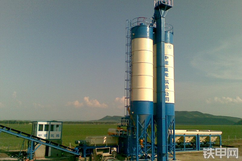 亚龙筑机WBC500稳定土拌合站整机外观