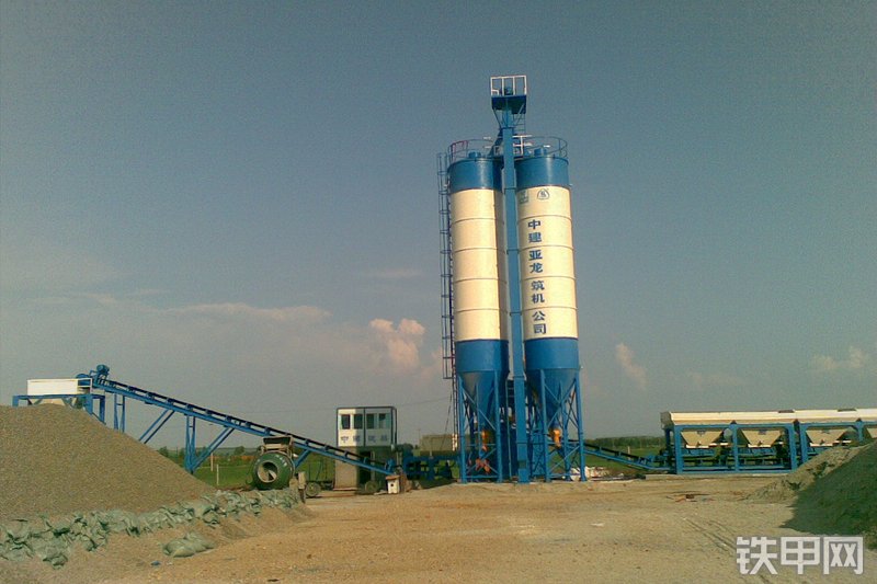 亚龙筑机WBC500稳定土拌合站整机外观