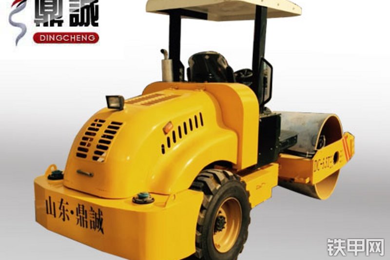 鼎诚DC-55T压路机整机外观