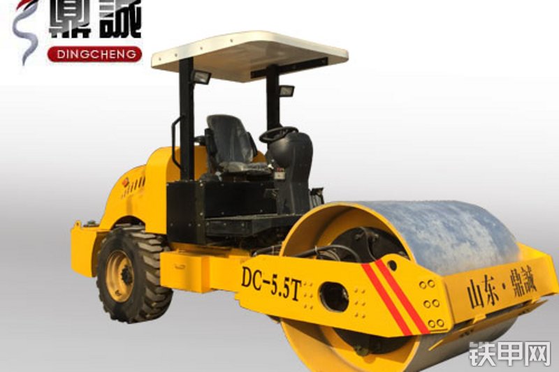 鼎诚DC-55T压路机整机外观