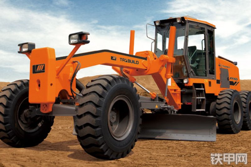 道胜PY165平地机整机外观