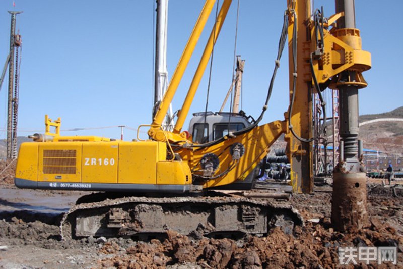 浙江振中ZR160旋挖钻局部