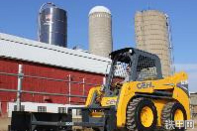 盖尔R260滑移装载机整机外观