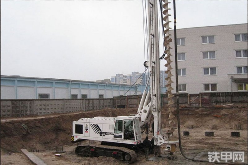 迈特HR230旋挖钻整机外观