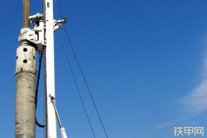 迈特HR260旋挖钻整机外观