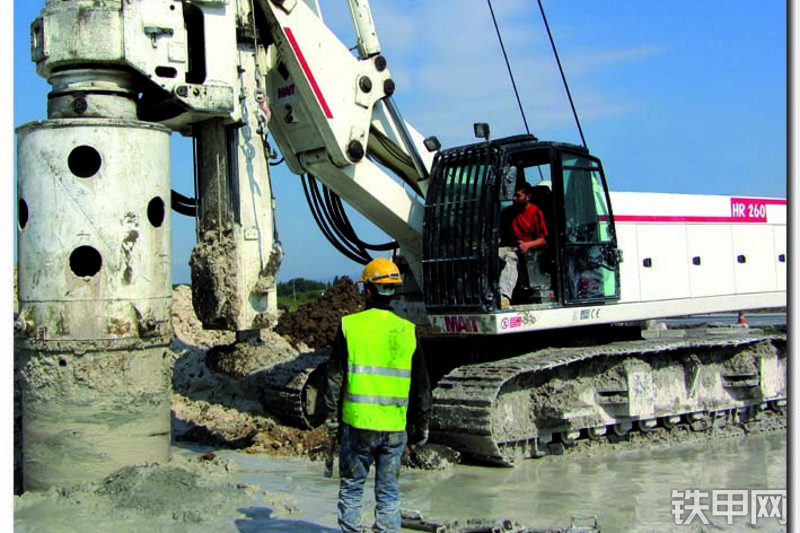 迈特HR260旋挖钻整机外观