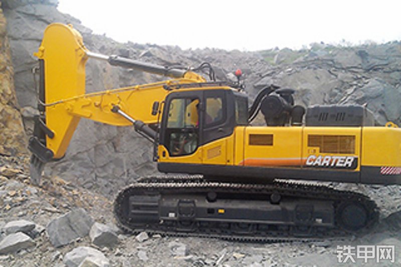 卡特重工CT560K挖掘机整机外观