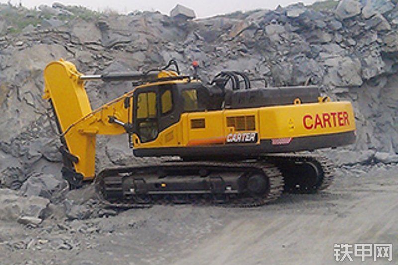 卡特重工CT560K挖掘机整机外观