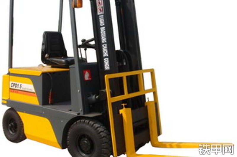 宝象CPD-15叉车整机外观