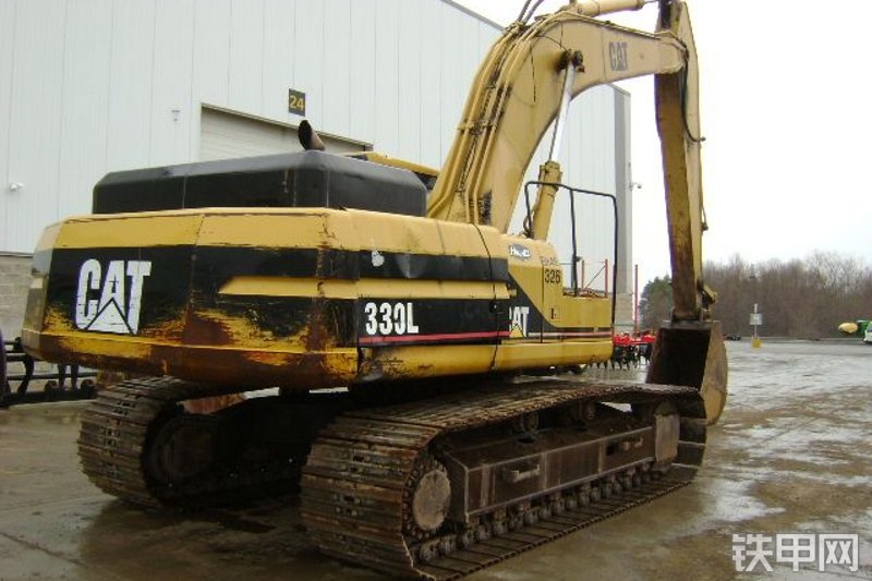 卡特彼勒330L挖掘机整机外观