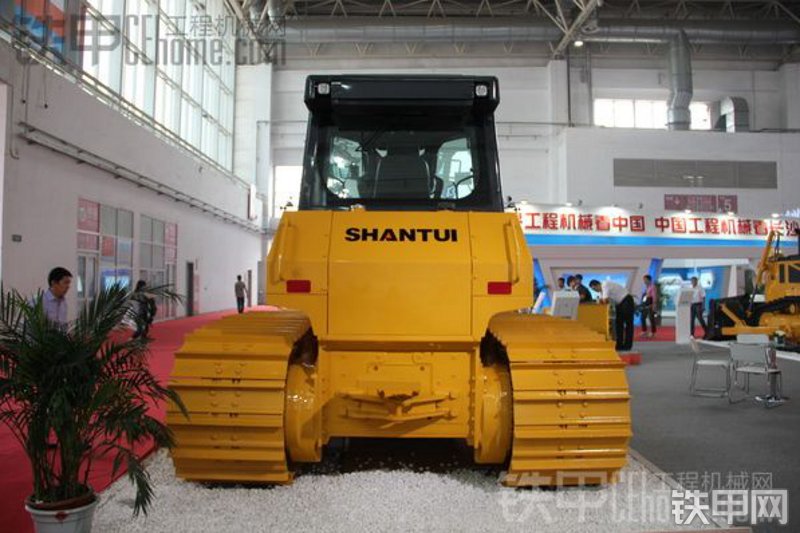 山推SD16YS推土机整机外观