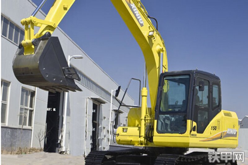 犀牛重工xn135-9履带式挖掘机