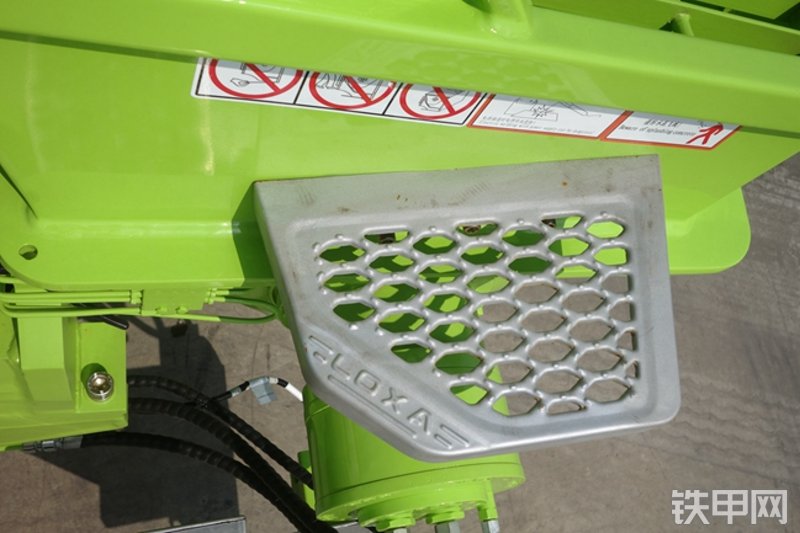 雷萨重机BJ5124THB绿车载泵局部