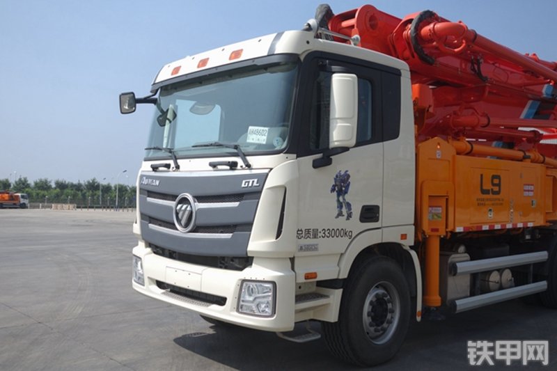 雷萨重机BJ5339THB6RZ47红黄泵车整机外观