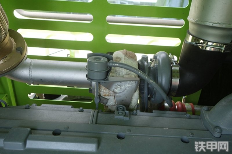 雷萨重机BJ5124THB绿车载泵局部