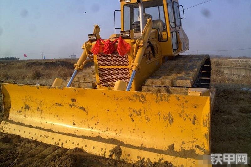 宣工TS160-1推土机整机外观