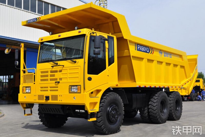 山东蓬翔px90mt非公路自卸车