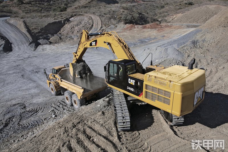 卡特彼勒349D2液压挖掘机整机外观