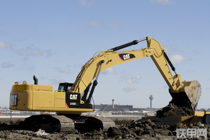 卡特彼勒340D2L挖掘机整机外观