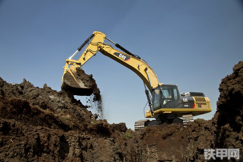 卡特彼勒340D2L挖掘机整机外观