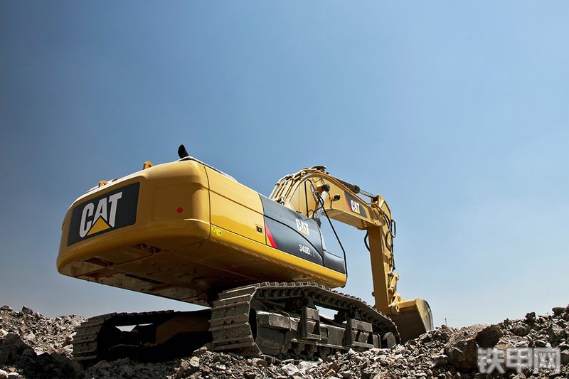 卡特彼勒340D2L挖掘机整机外观
