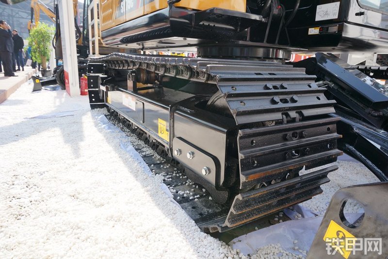 三一重工SY75C-10挖掘机局部