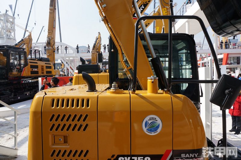 三一重工SY75C-10挖掘机局部