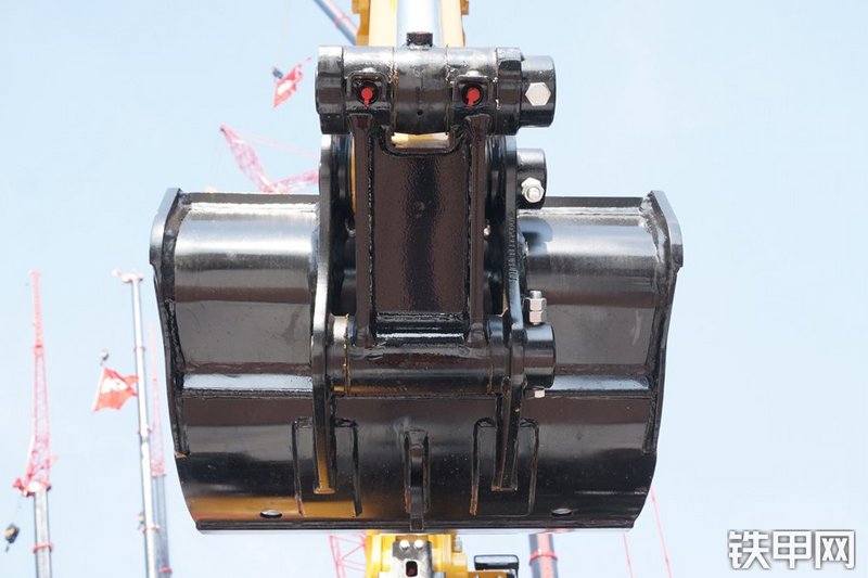 三一重工SY65W-10挖掘机局部