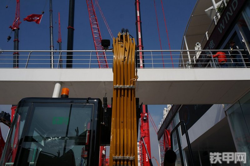 三一重工SY75C-10挖掘机局部