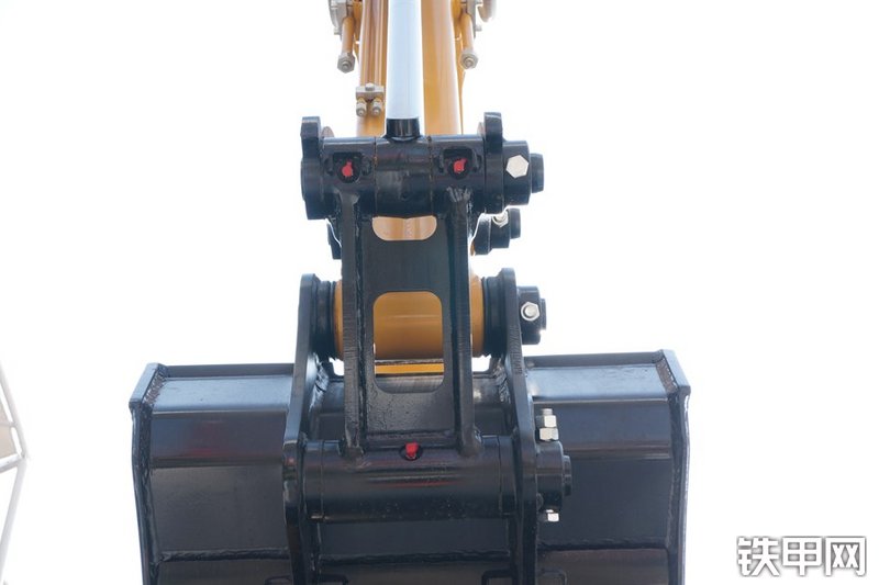 三一重工SY75C-10挖掘机局部