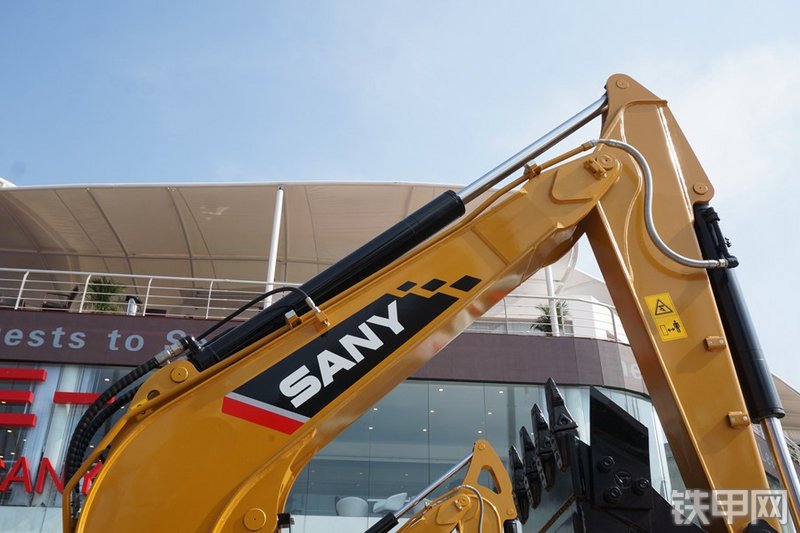 三一重工SY65W-10挖掘机局部