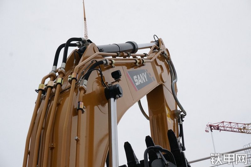 三一重工SY395H挖掘机局部