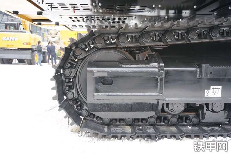 三一重工SY395H挖掘机局部