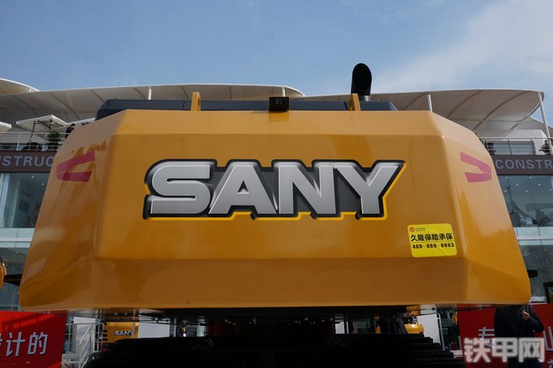 三一重工SY750H-松土器挖掘机整机外观