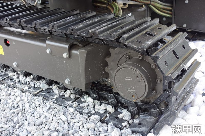 山东临工ER616F挖掘机局部