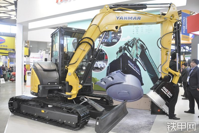 洋马VIO50-6B挖掘机整机外观