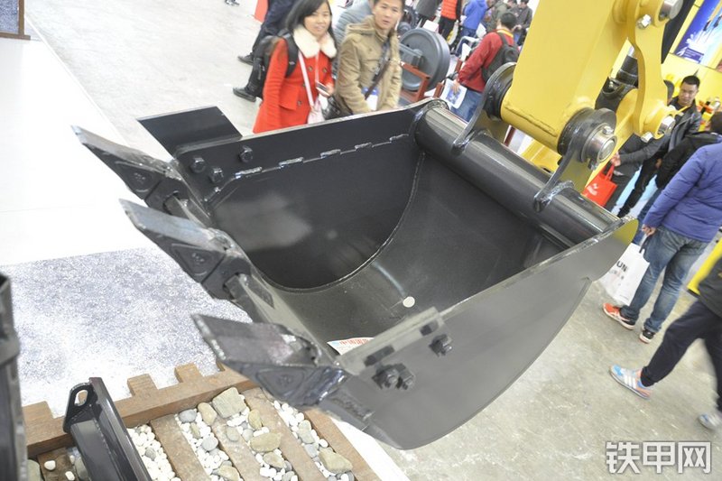 洋马VIO25-6挖掘机局部