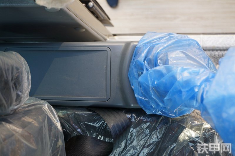 晋工JGM909LN-8挖掘机局部