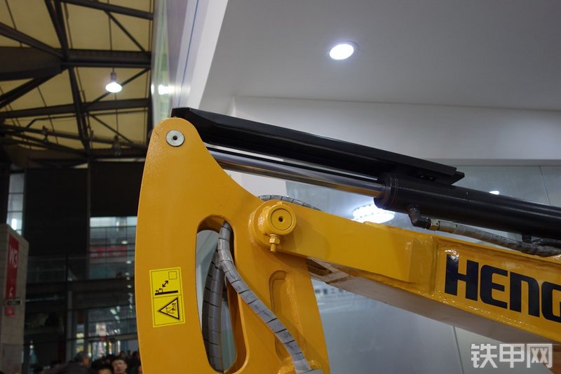 恒特重工HT21挖掘机局部