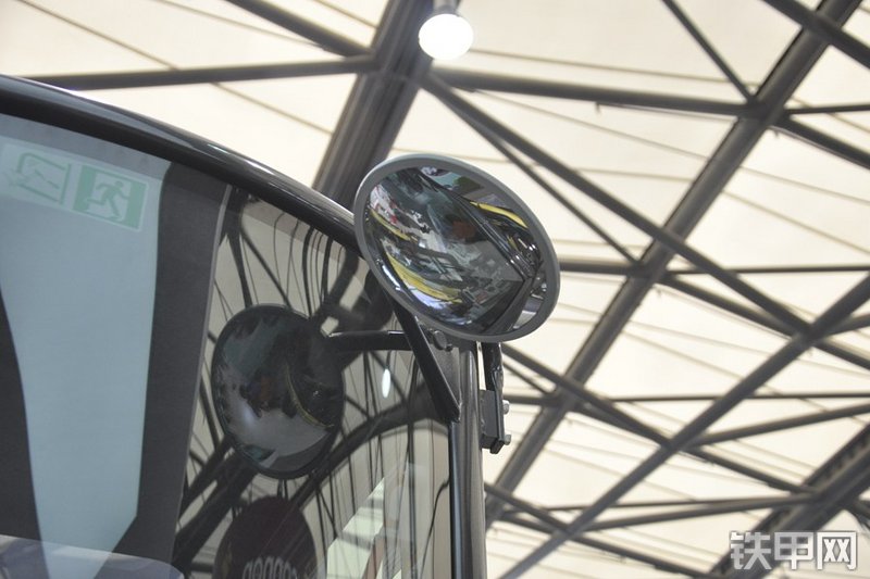 洋马VIO50-6B挖掘机局部