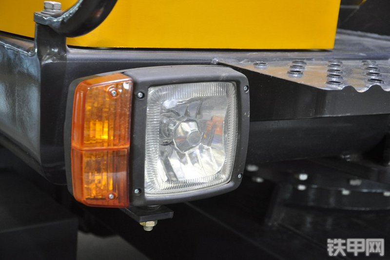 嘉和重工JHW80挖掘机局部