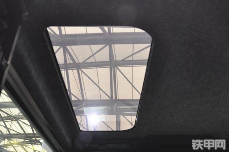 洋马VIO50-6B挖掘机局部