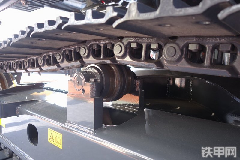 徐工XE75D挖掘机局部