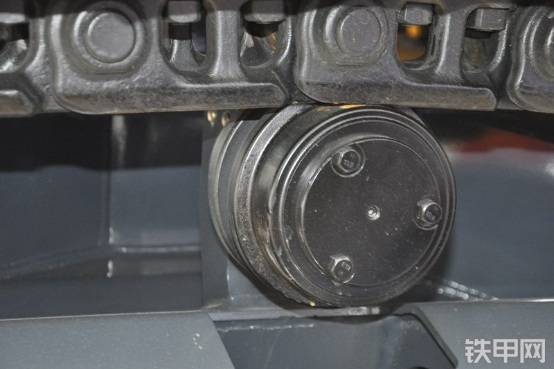 国机重工GE150H挖掘机局部