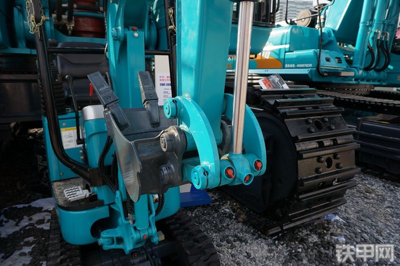 山河智能SWE08B挖掘机局部